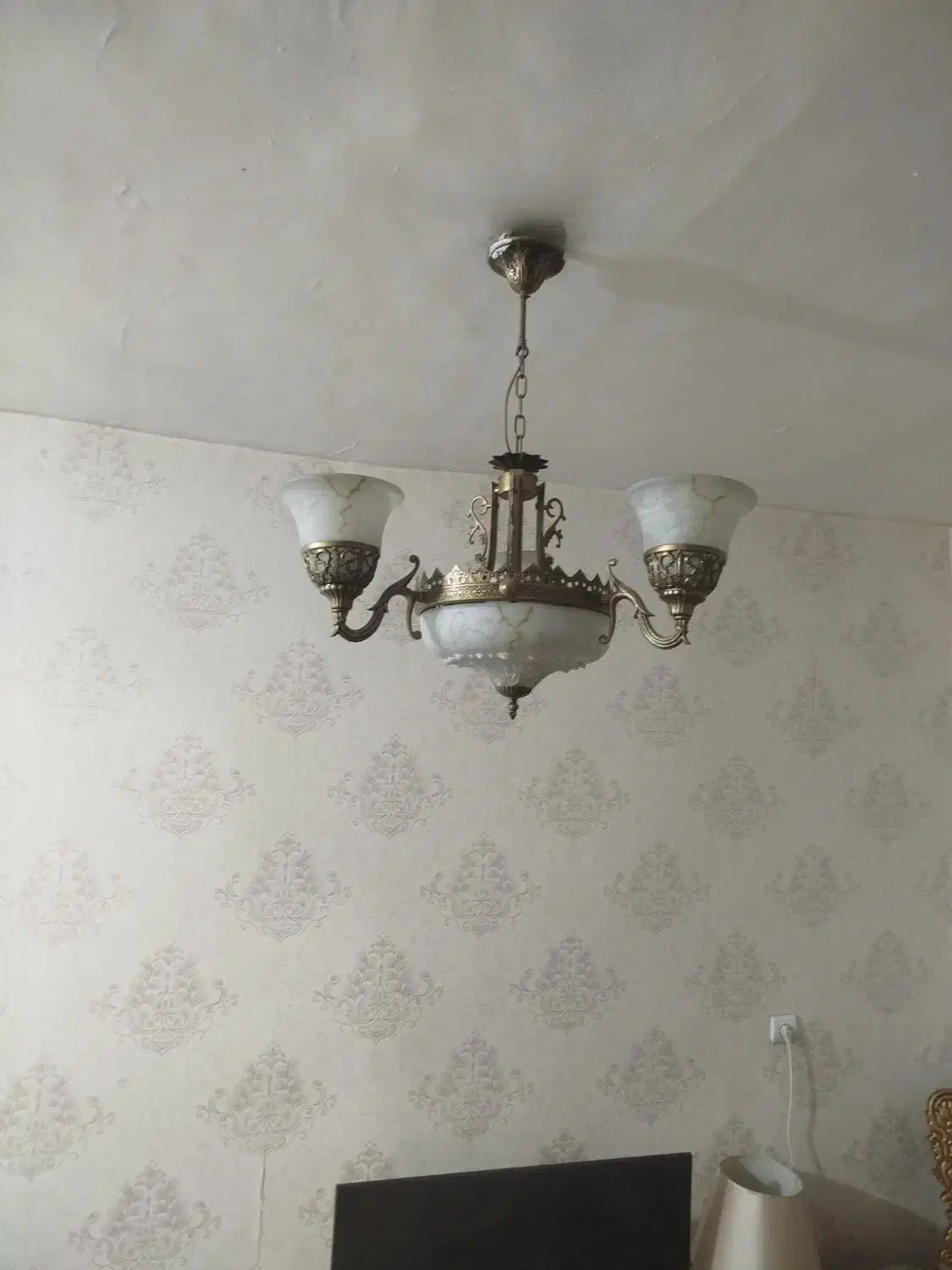 لوستر|لوستر و چراغ آویز|اسلام‌شهر, شهرک امام حسین (میان آباد)|دیوار