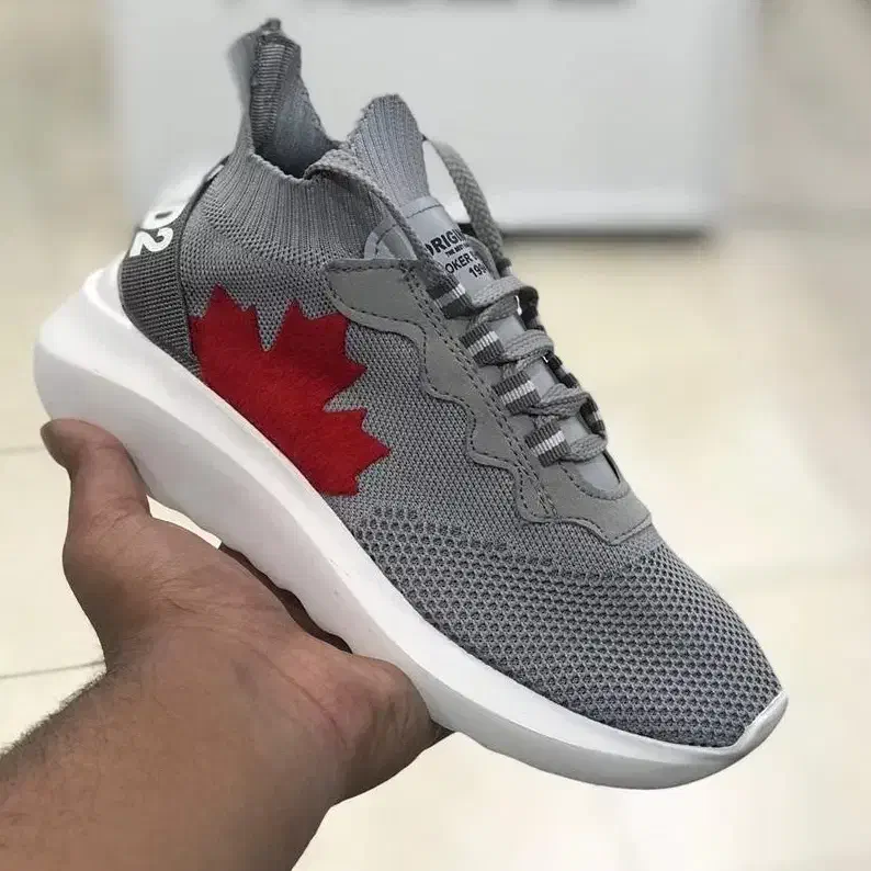 کفش زنانه سایز 37 تا 40 در رنگ سفید و طوسی|کیف، کفش، کمربند|رفسنجان, |دیوار