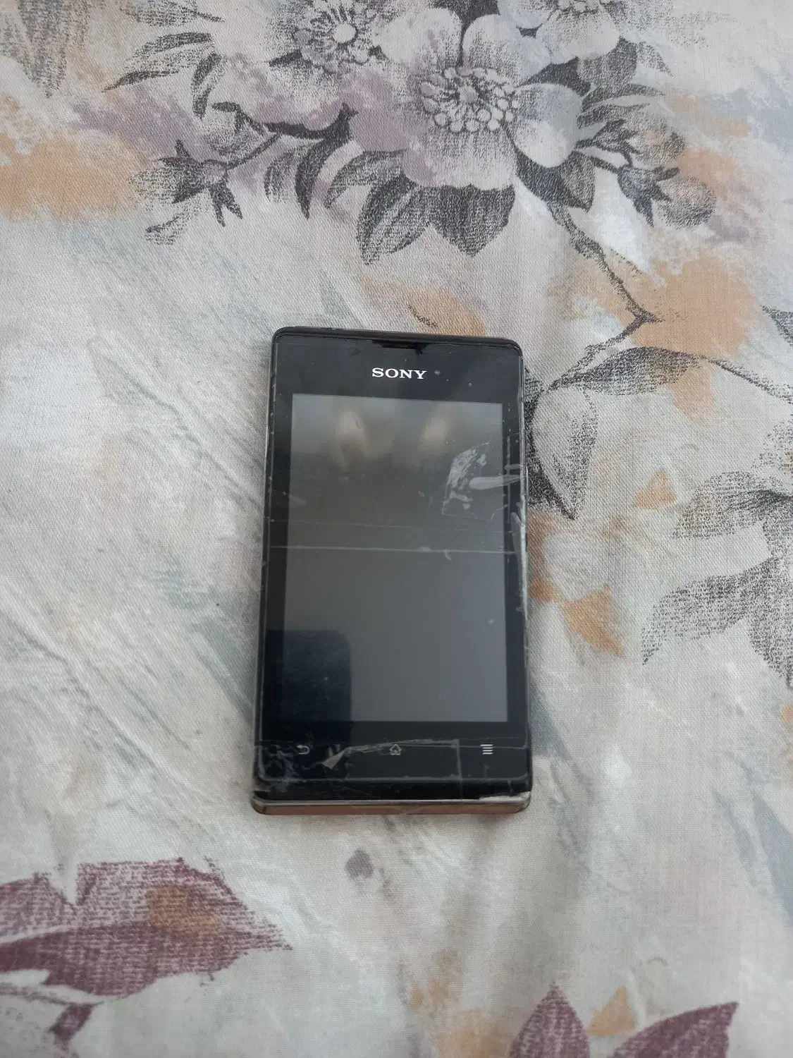 Xperia E دوسیم کارت سالم|موبایل|قم, امامزاده ابراهیم|دیوار