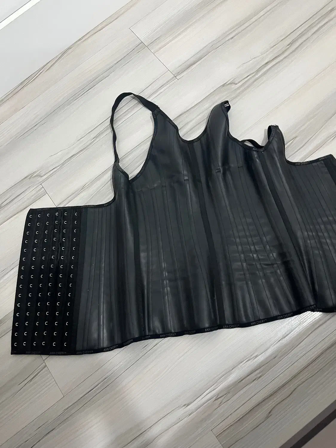 گن ساعت شنی|لباس|کرج, شهرک آسمان|دیوار