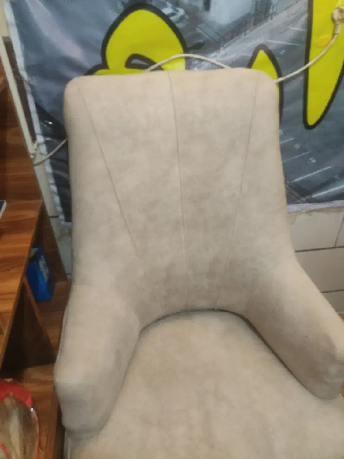 مبل راحتی تک نفره نو|مبلمان خانگی و میز عسلی|کرمانشاه, |دیوار