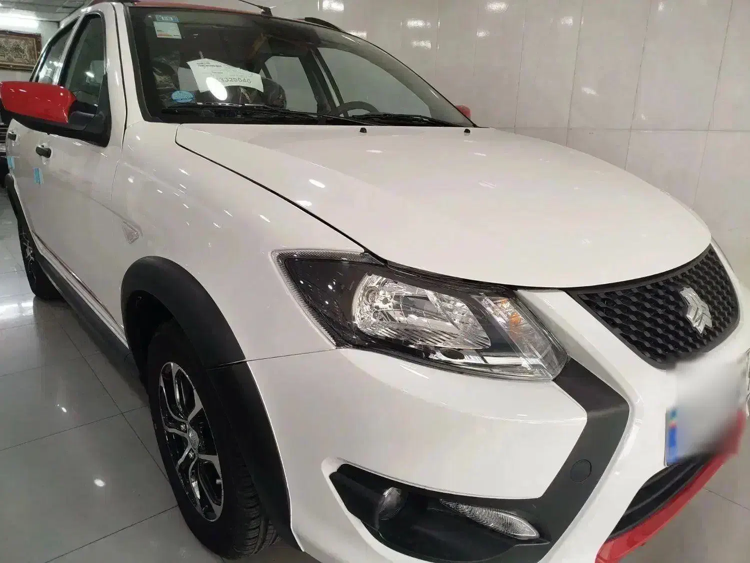 کوییک سفید قرمز|خودرو سواری و وانت|ورامین, ورامین|دیوار