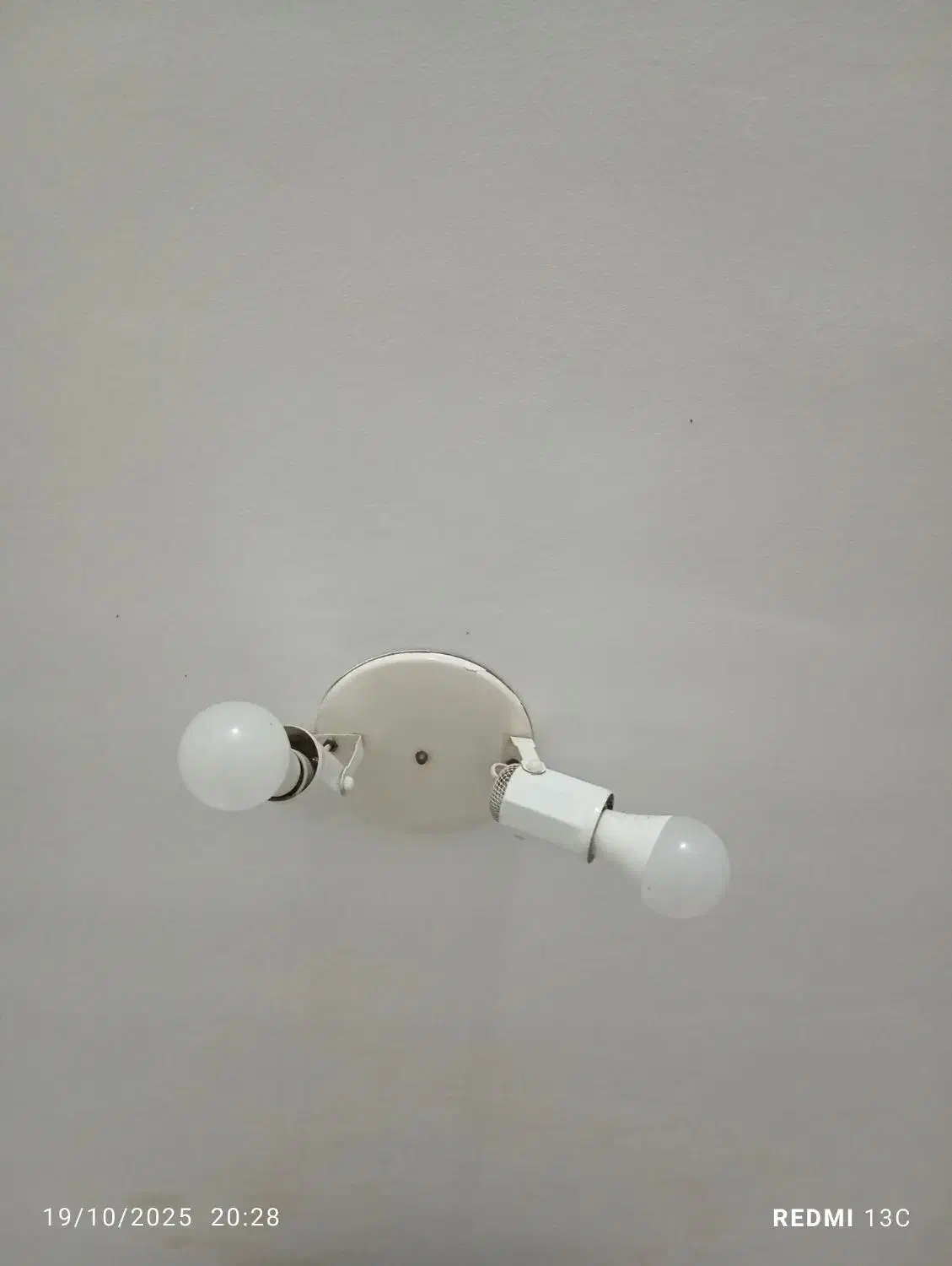 پایه لامپ|لامپ و چراغ|آستانه اشرفیه, |دیوار