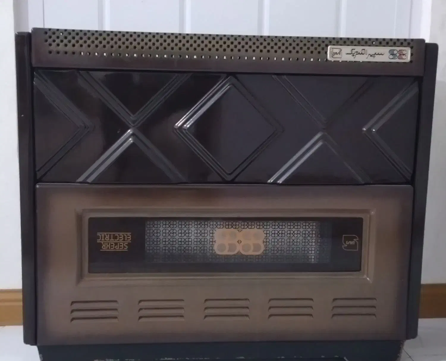 3 عدد بخاری گازسوز در حد نو|بخاری، هیتر، شومینه|اردبیل, |دیوار