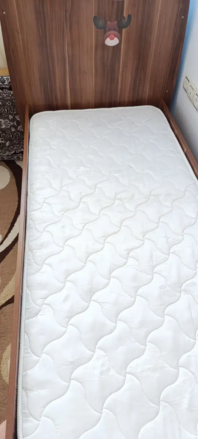 تختخواب همراه توشک|تخت و سرویس خواب|اسلامشهر, شهرک واوان|دیوار