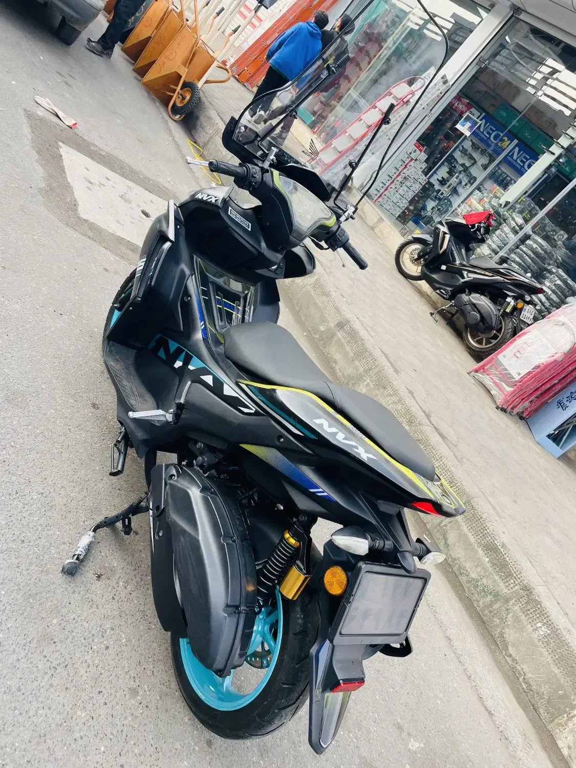 آیروکس نیوفیس گلکسی 1401|موتورسیکلت|رشت, کوی حسینی|دیوار