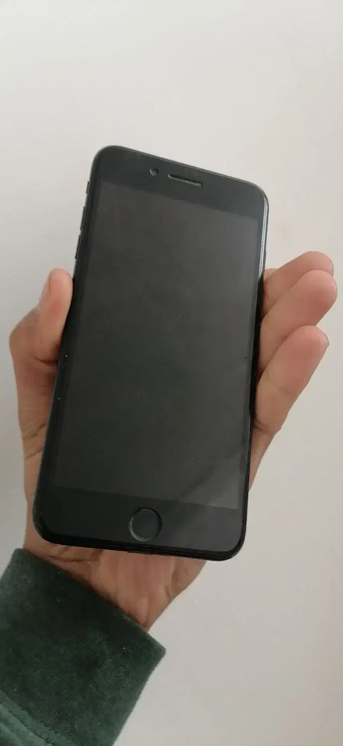 گوشی آیفون 7 پلاس|موبایل|بیرجند, |دیوار