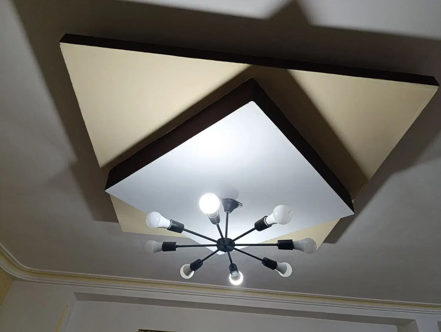 لوستر سقفی|لوستر و چراغ آویز|رشت, کوی مهر|دیوار