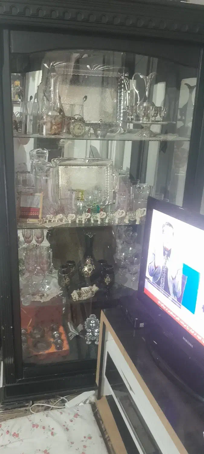 ویترین|بوفه، ویترین، کنسول|اصفهان, ارزنان|دیوار