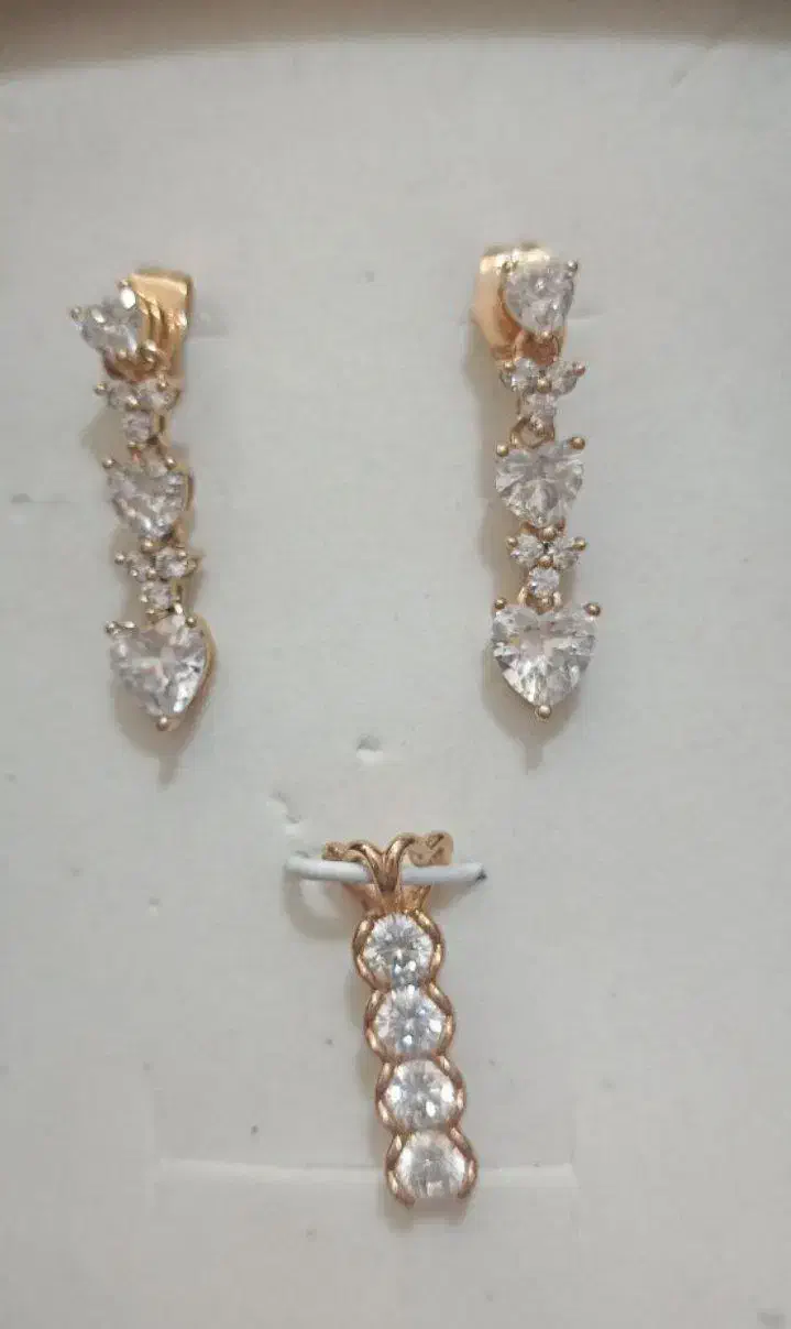 xupingggg|کلکسیون اشیاء عتیقه|بیرجند, |دیوار