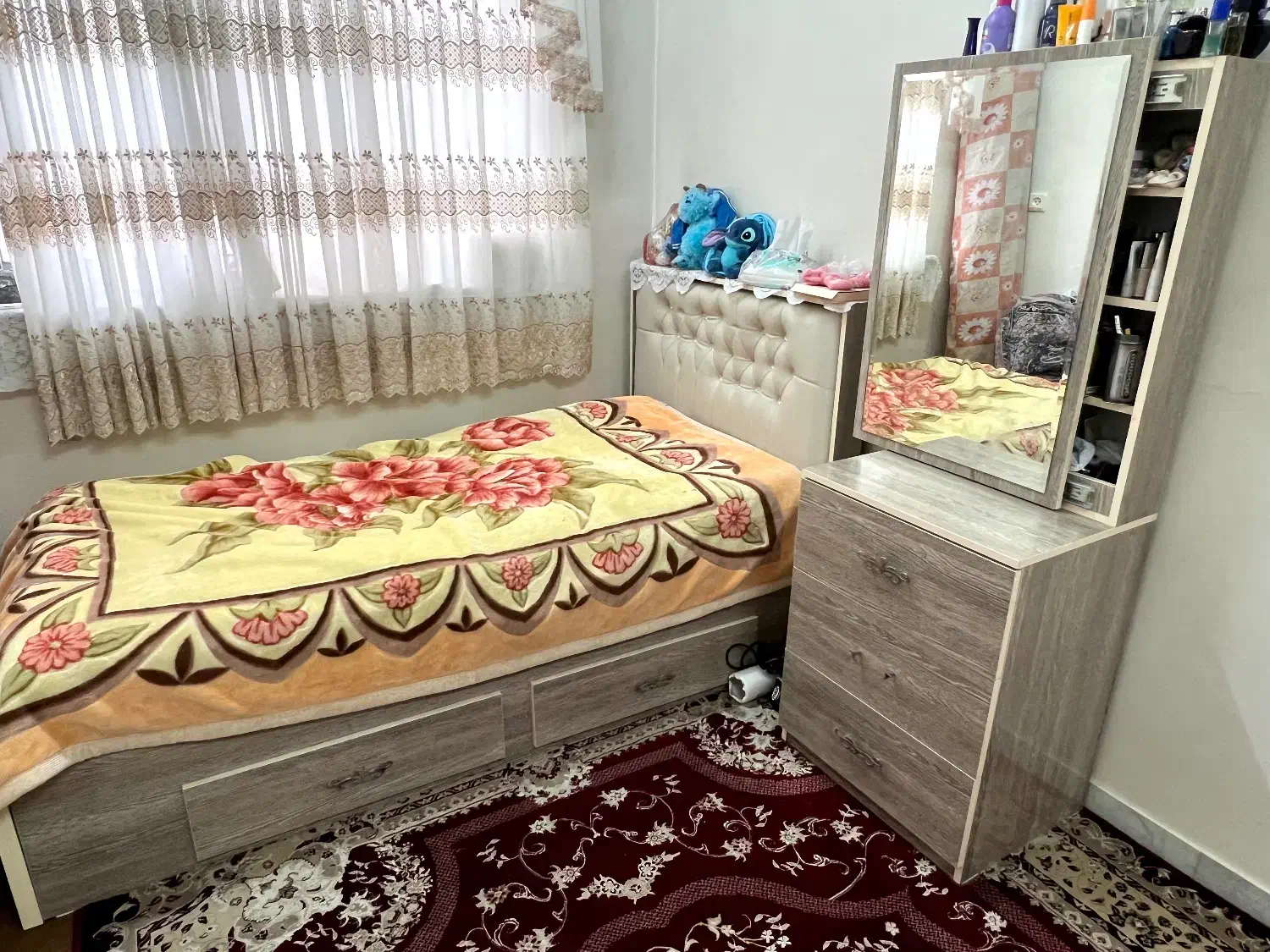 سرویس خواب|تخت و سرویس خواب|رشت, دیانتی|دیوار