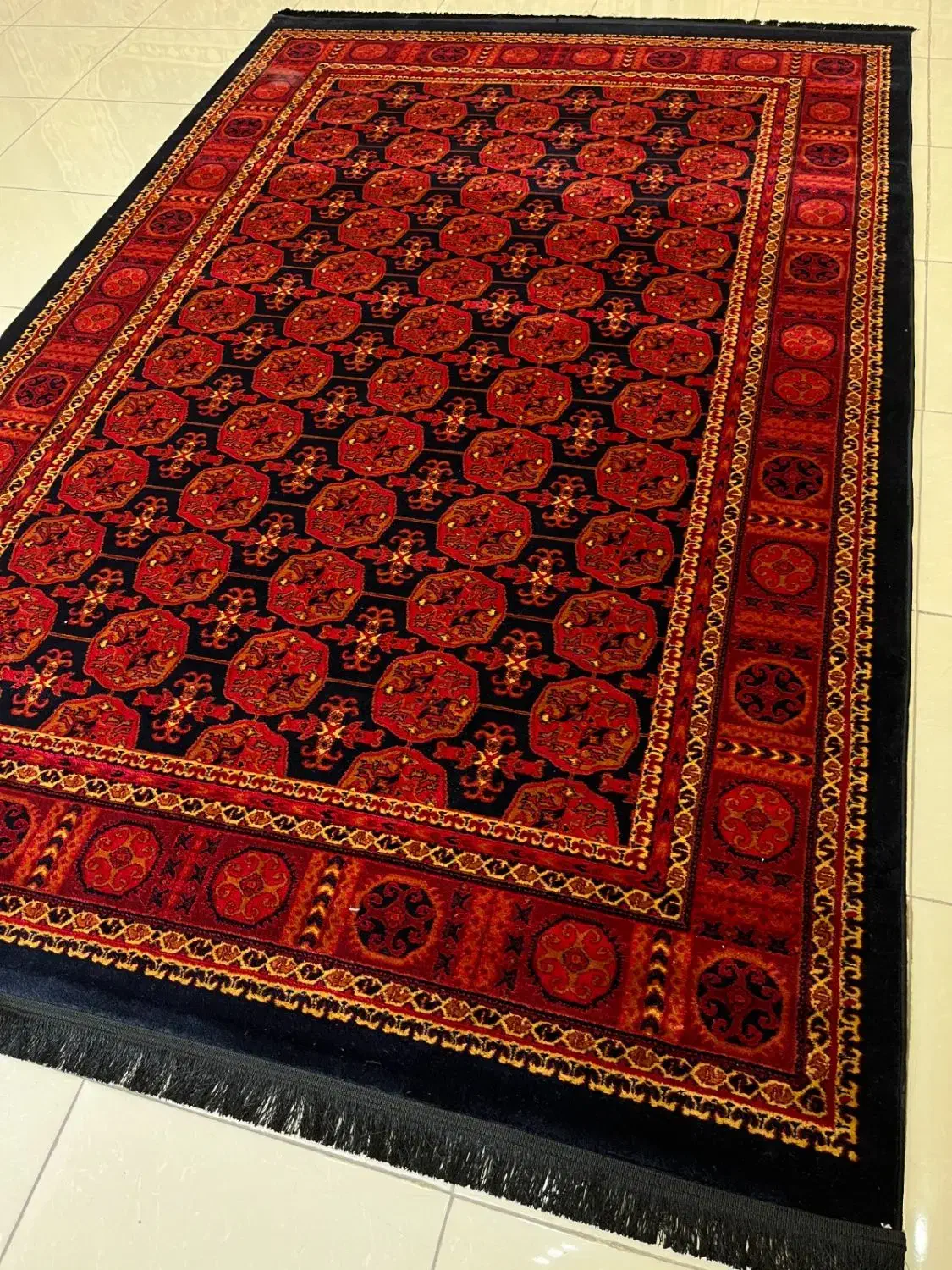 فرش ۴۲۰شانه با قیمت اقتصادی در طرح و رنگ متنوع|فرش|اردبیل, |دیوار