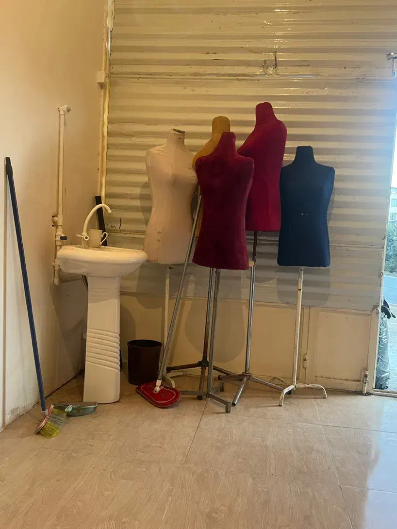 فروش ۵ عدد مانکن یکجا|فروشگاه و مغازه|خرم‌آباد, |دیوار