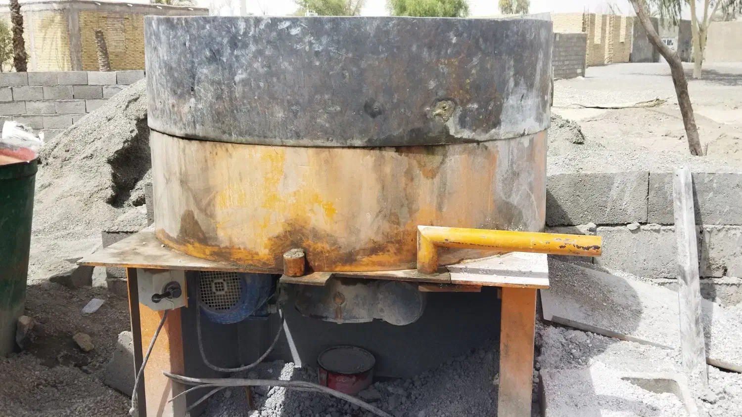 بلوک زنی نیمه اتوماتیک ترکیبی|ماشین‌آلات صنعتی|کرمان, |دیوار