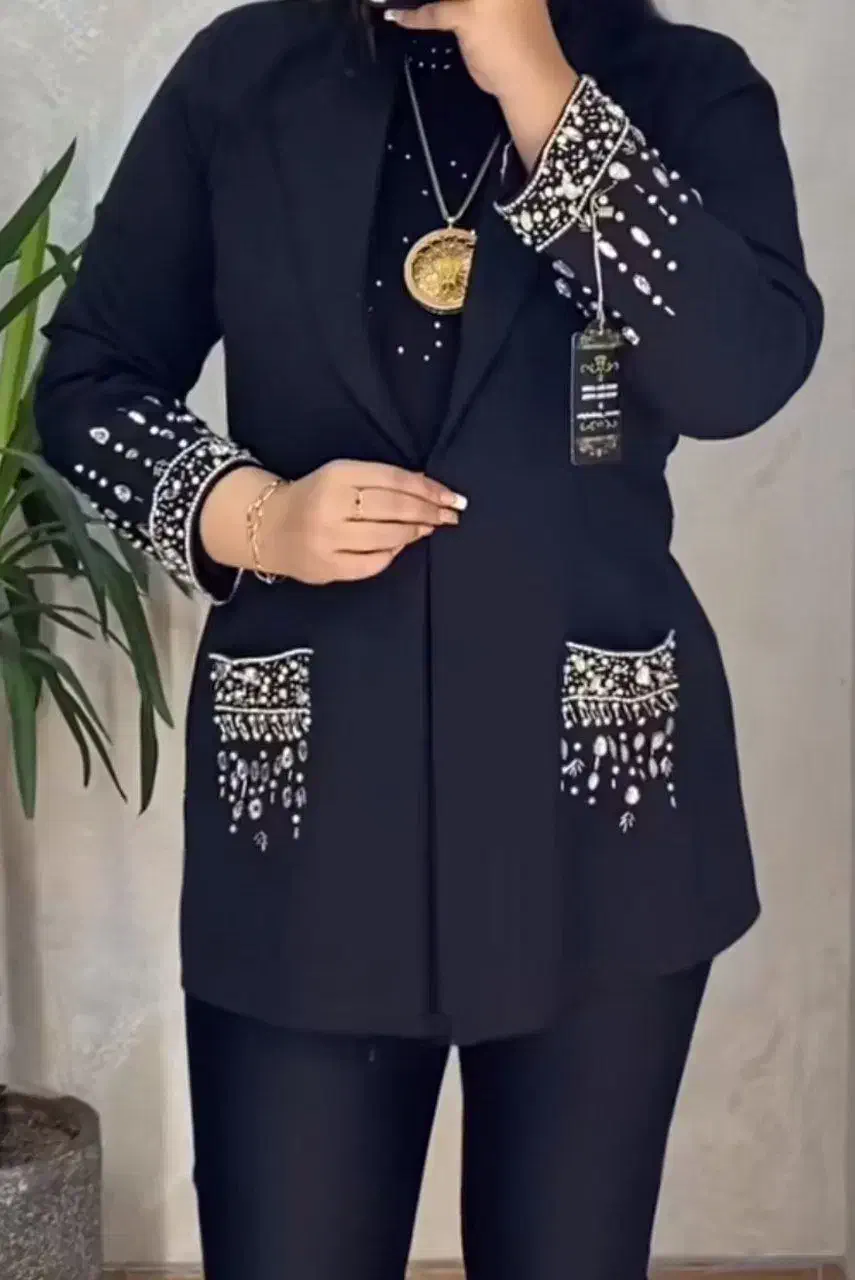 مانتو کار شده سنگ دوزی|لباس|تهران, مینای شمالی (مخبر)|دیوار