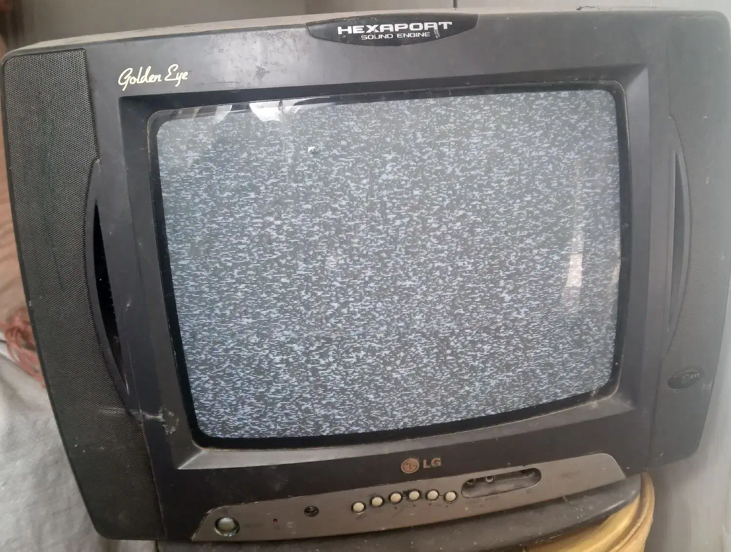 تلویزیون قدیمی|تلویزیون و پروژکتور|کنگاور, |دیوار