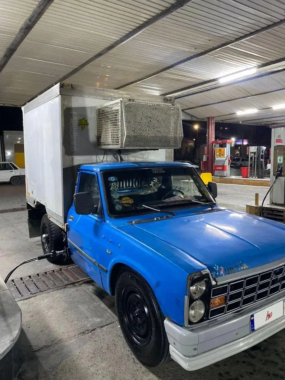 وانت نیسان یخچالدار|خودرو سواری و وانت|ارومیه, |دیوار