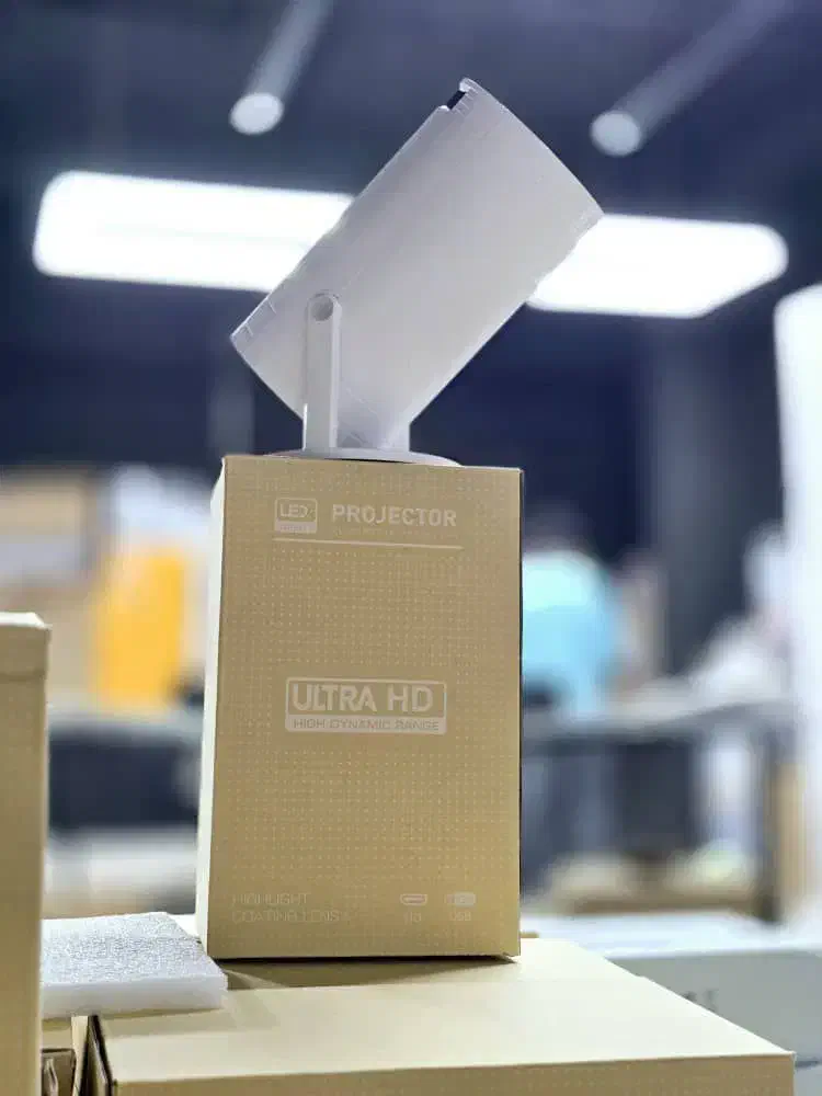 پروژکتور Hy300 کارتن طلایی|تلویزیون و پروژکتور|بندرعباس, |دیوار