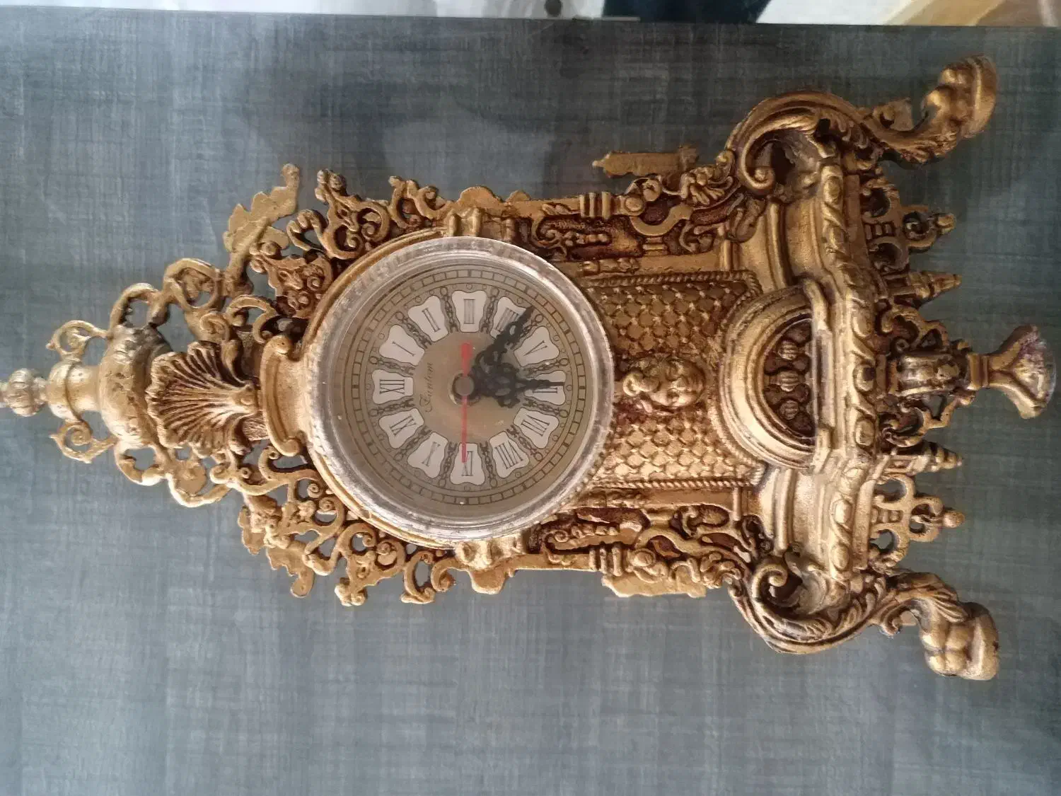 ساعت آلیاژ طرح برنج|ساعت دیواری و تزئینی|مشهد, ادیب نیشابوری (شهرک غرب)|دیوار