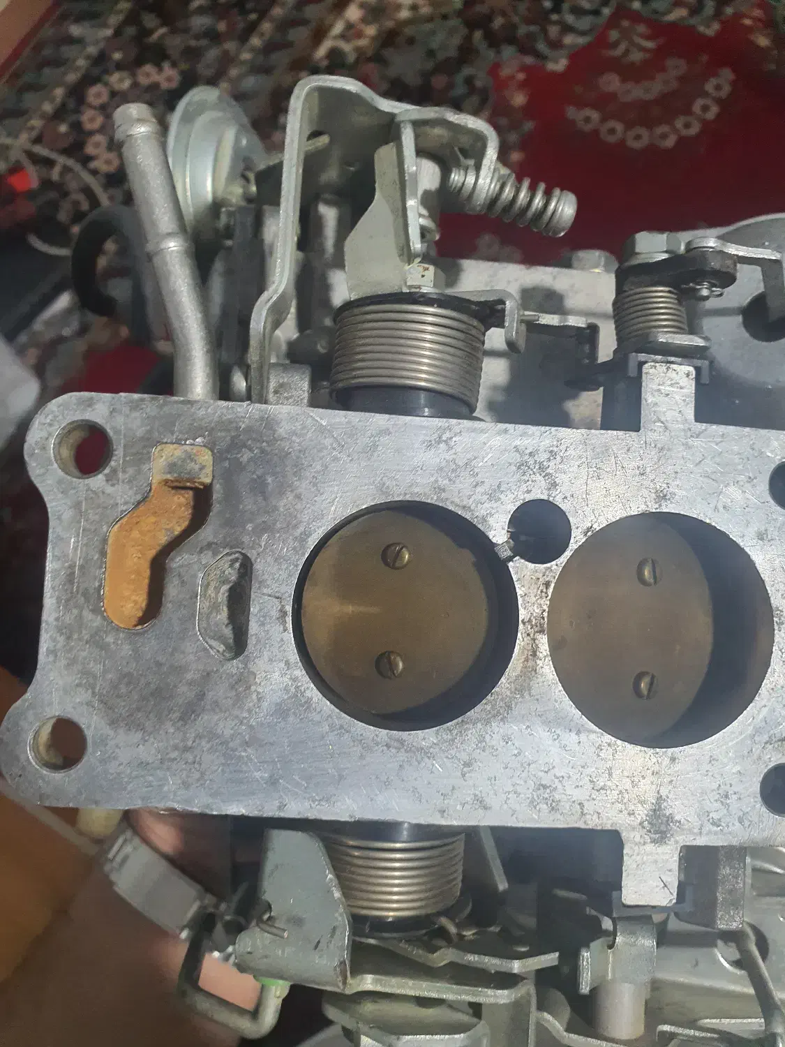 کاربراتور تویوتا 4500 در حد نو|قطعات یدکی و لوازم جانبی|تبریز, |دیوار