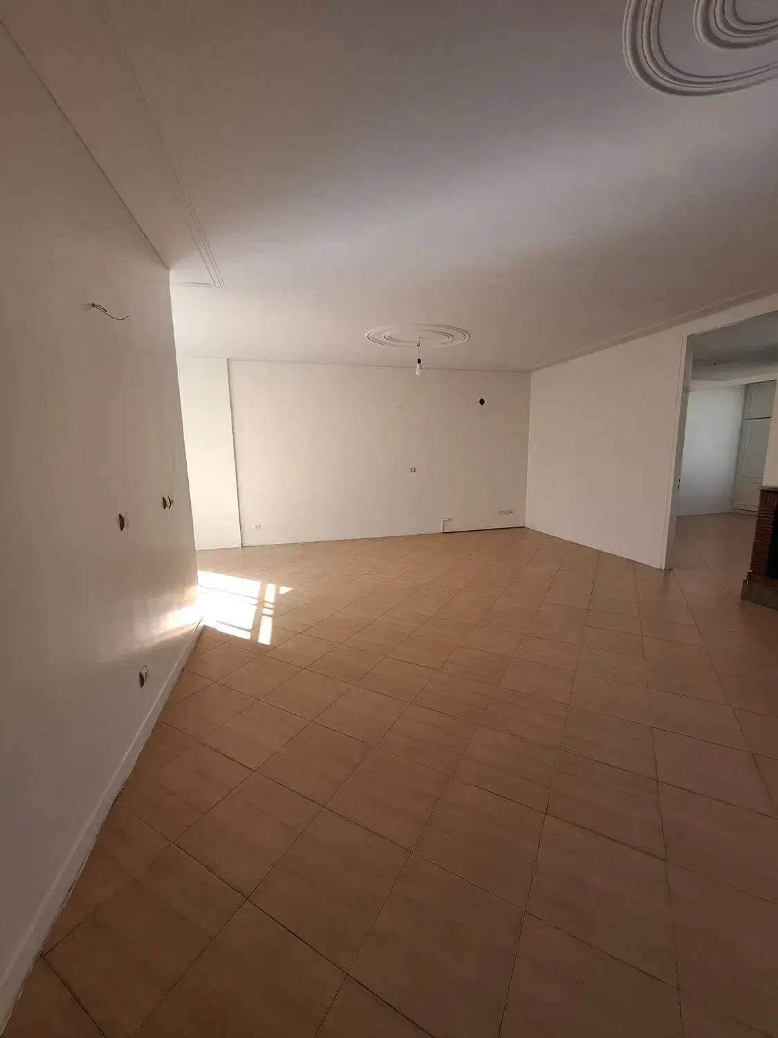 اجاره ۱۲۰ متر دو خواب ویلایی پیروزی مقداد