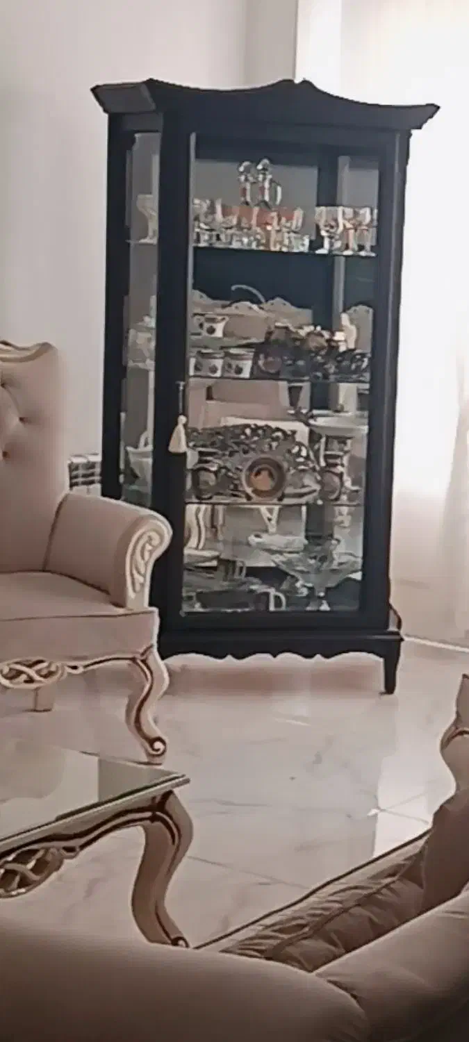 فروش ویترین در حد نو|بوفه، ویترین، کنسول|رشت, یخسازی|دیوار