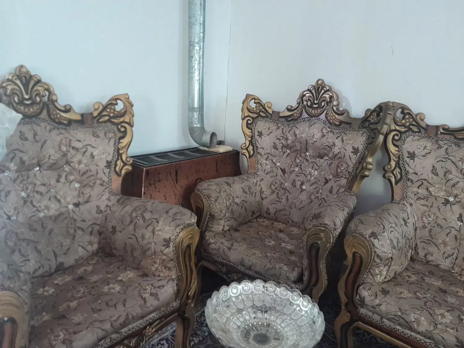 مبل راحتی تمیز کار کرده همینی که عکسش موجود|مبلمان خانگی و میز عسلی|ری, سیزده آبان|دیوار