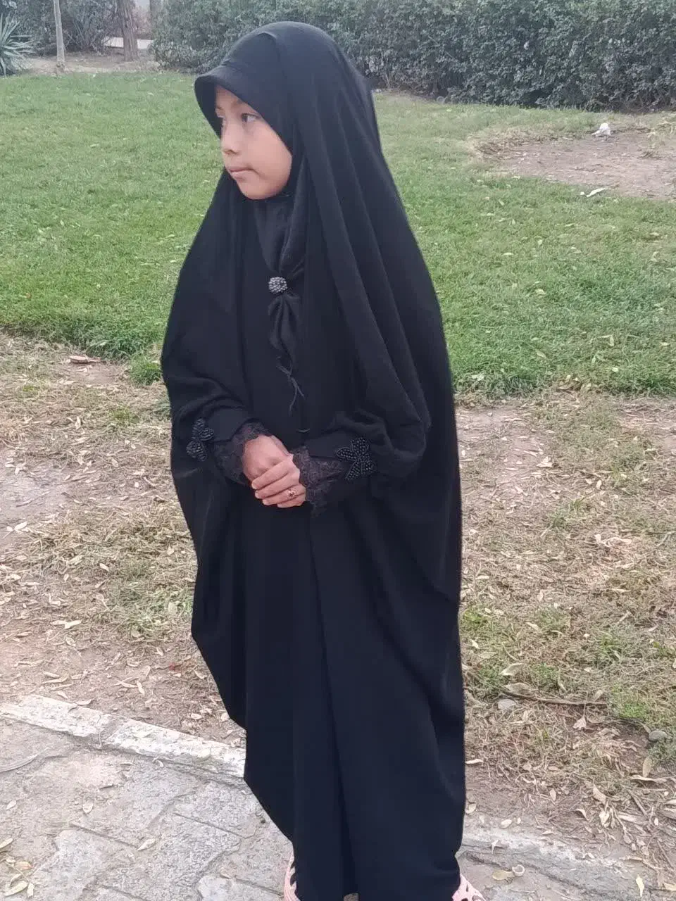 چادر جده دخترانه|لباس|مشهد, امیر المومنین|دیوار