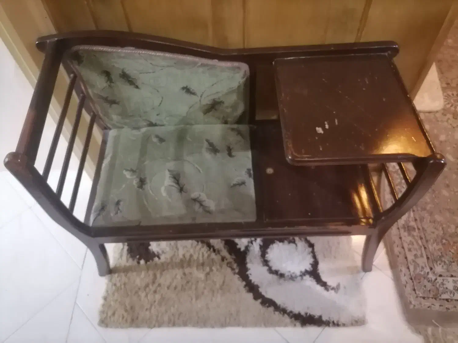 مبل و میز تلفن قدیمی|میز تلفن|مشهد, هفت تیر (حافظ)|دیوار