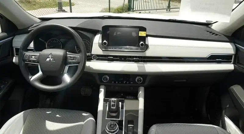 میتسوبیشی اوتلندر ۲۰۲۵ h line|خودرو سواری و وانت|دزفول, |دیوار