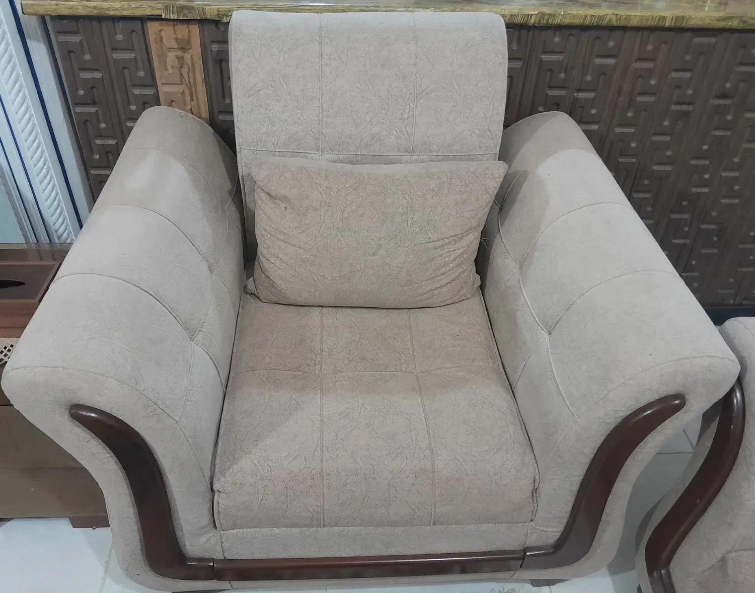 مبل|مبلمان خانگی و میز عسلی|بندر گز, |دیوار