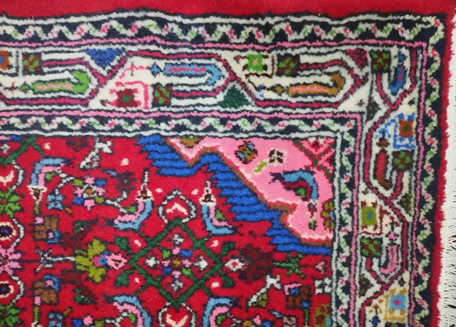 قالی بیجار دست باف|فرش|همدان, |دیوار