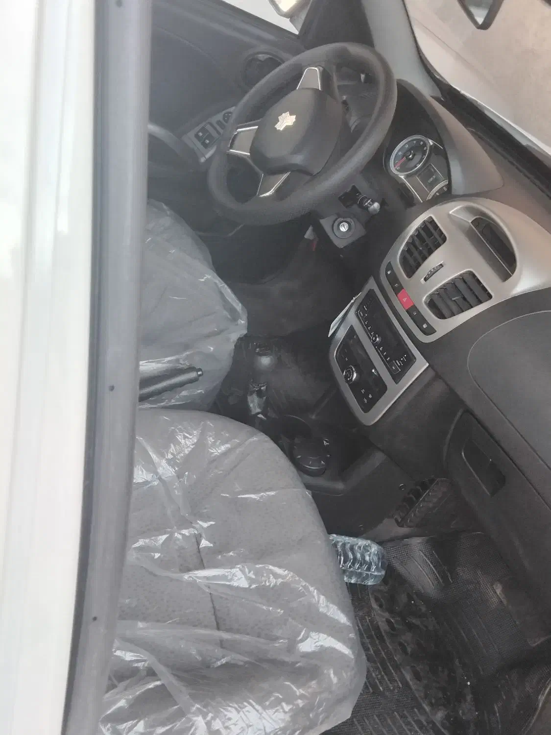 ساینا مدل۱۴۰۴صفر|خودرو سواری و وانت|شیراز, دست خضر|دیوار