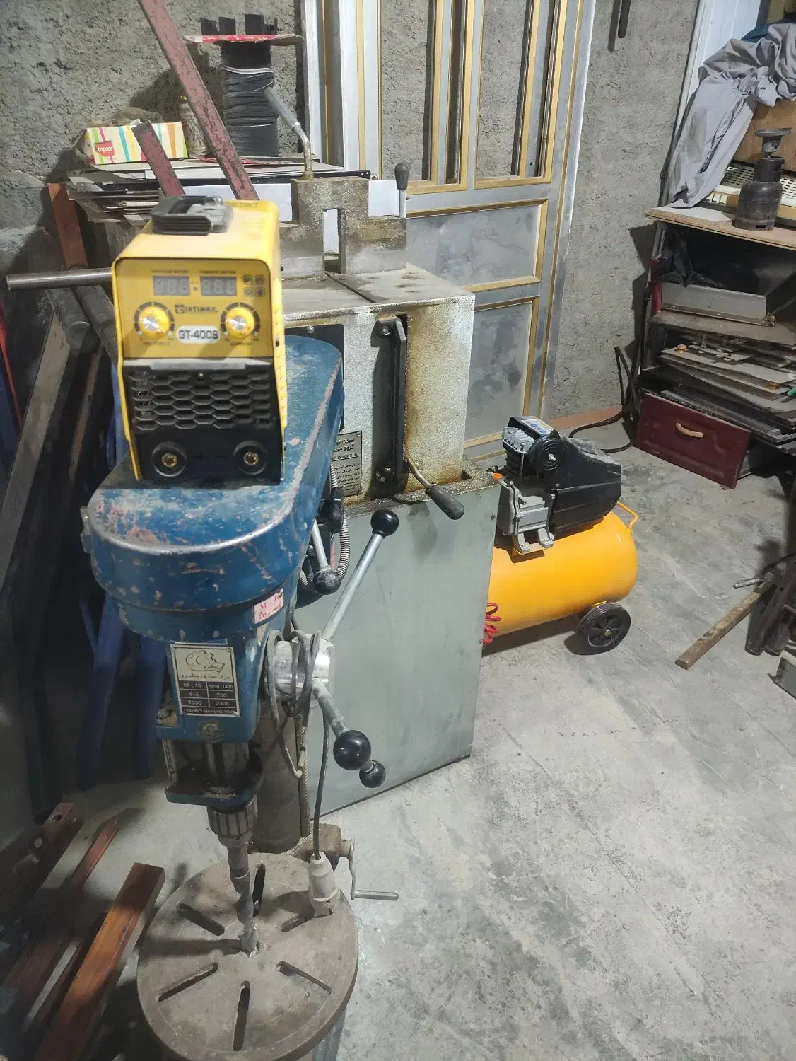 وسایل مغازه الومنیوم سازی|ابزارآلات|لردگان, |دیوار