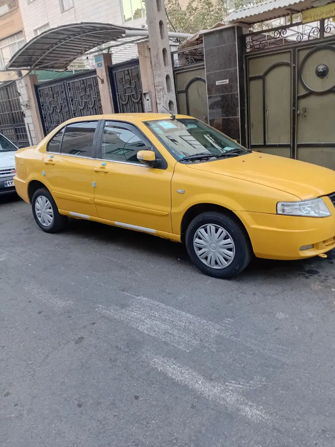 تاکسی سورن بین شهری برون ۴۰۱دوگانه کارنامه نمیخواد|خودرو سواری و وانت|تهران, علم و صنعت|دیوار