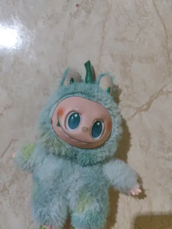 لبوبو|اسباب‌‌بازی|صدرا-فارس, فاز ۱|دیوار