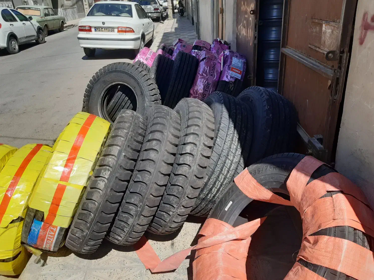 موجود شد لاستیک خط جلو نیسان تولید جدید|قطعات یدکی و لوازم جانبی|مشهد, مصلی (کارمندان اول)|دیوار