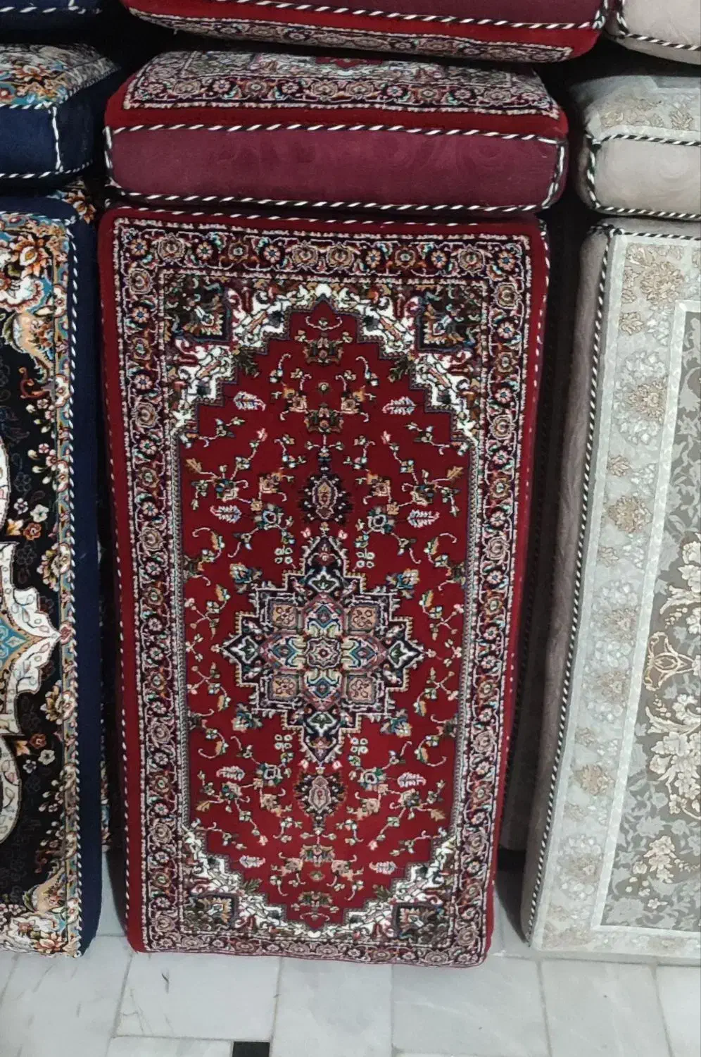 طرح زیبا|پشتی|قم, گلزار|دیوار