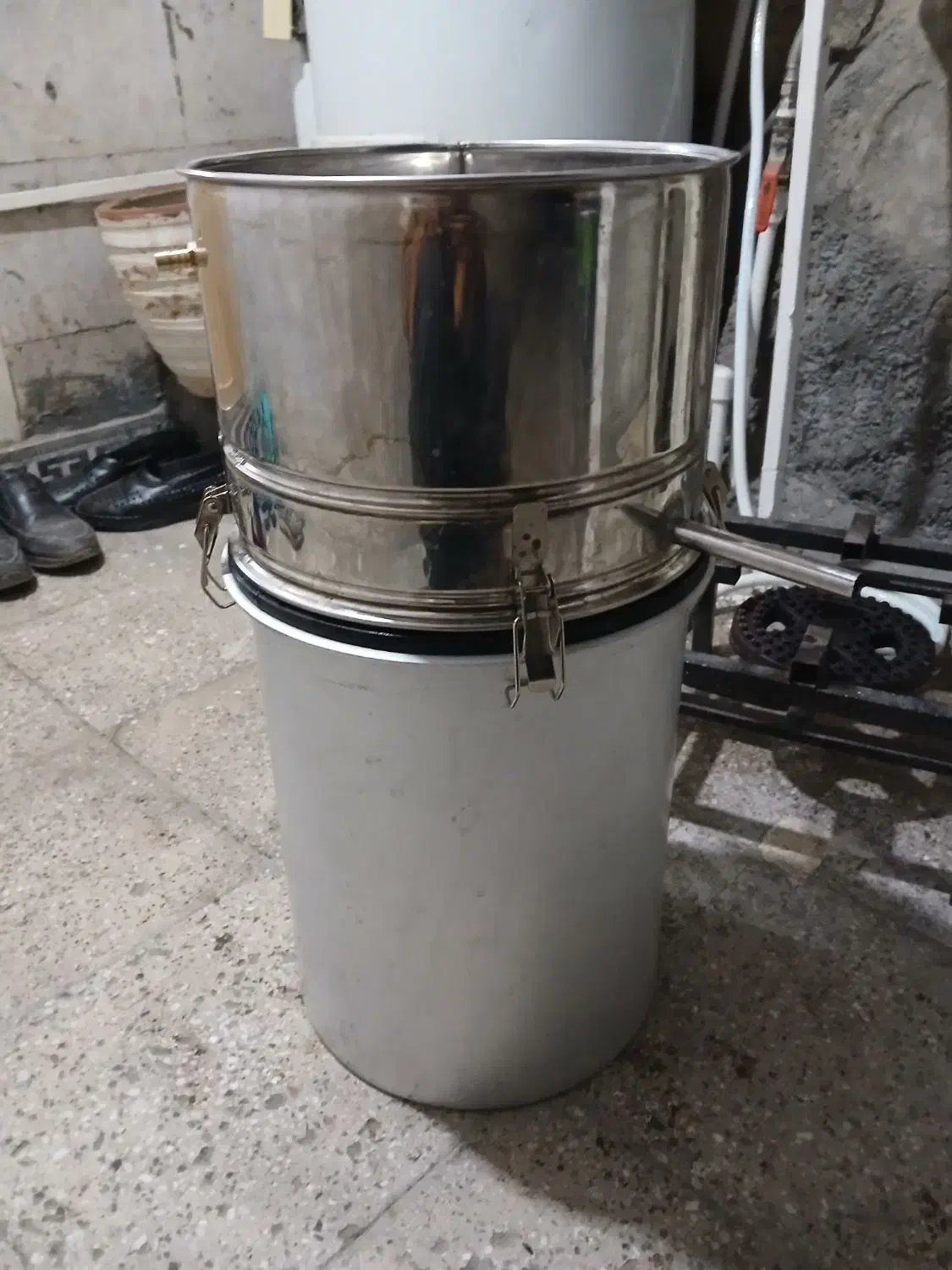 دیگ گلابگیری|ظروف پخت‌وپز|سنندج, |دیوار