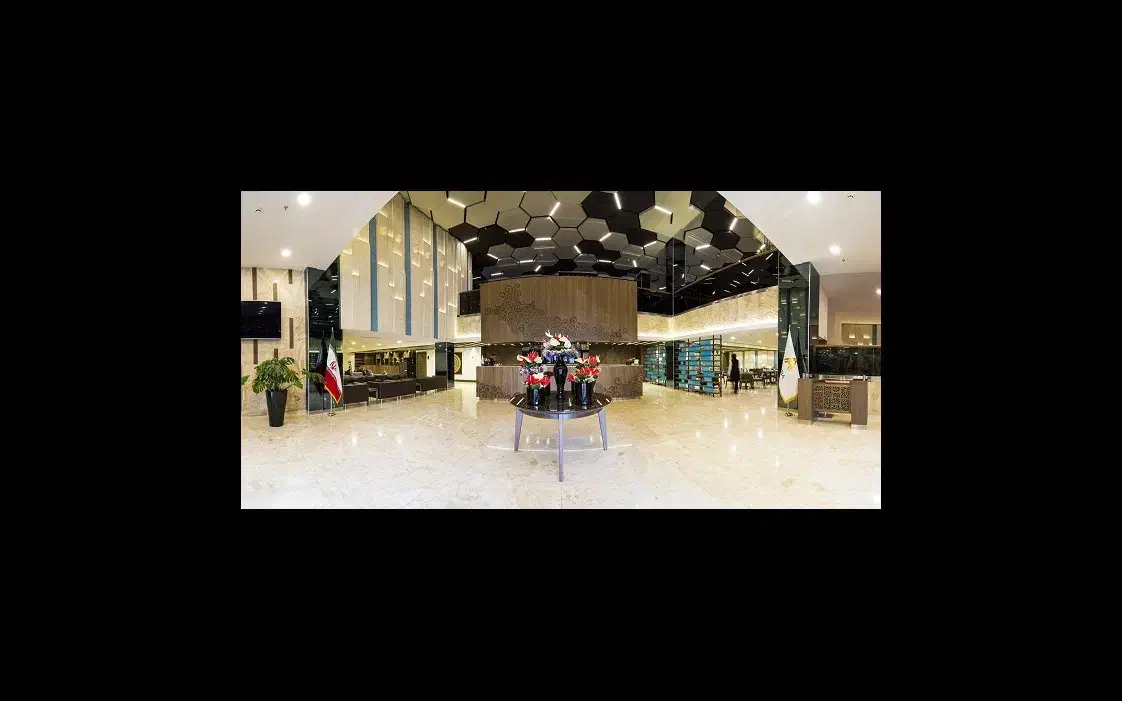 خدمات|استخدام سرایداری و نظافت|تهران, فلسطین (میدان انقلاب)|دیوار