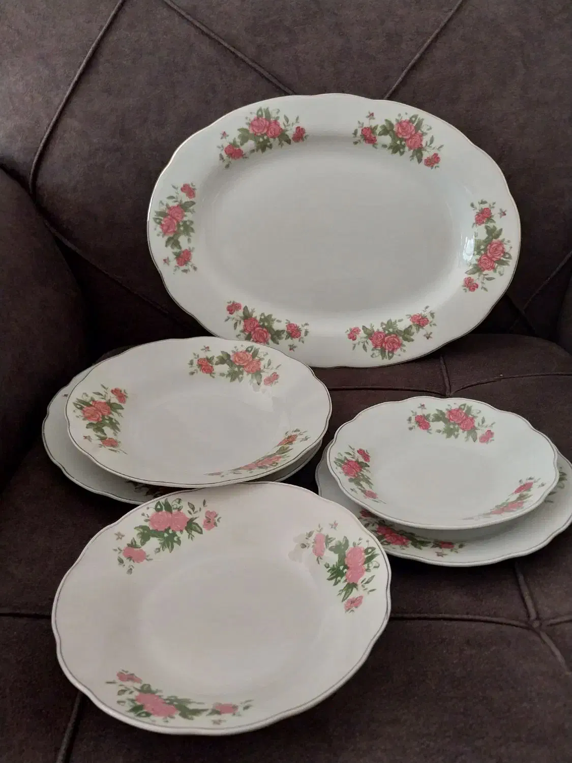 چینی|ظروف سرو و پذیرایی|اصفهان, ردان|دیوار