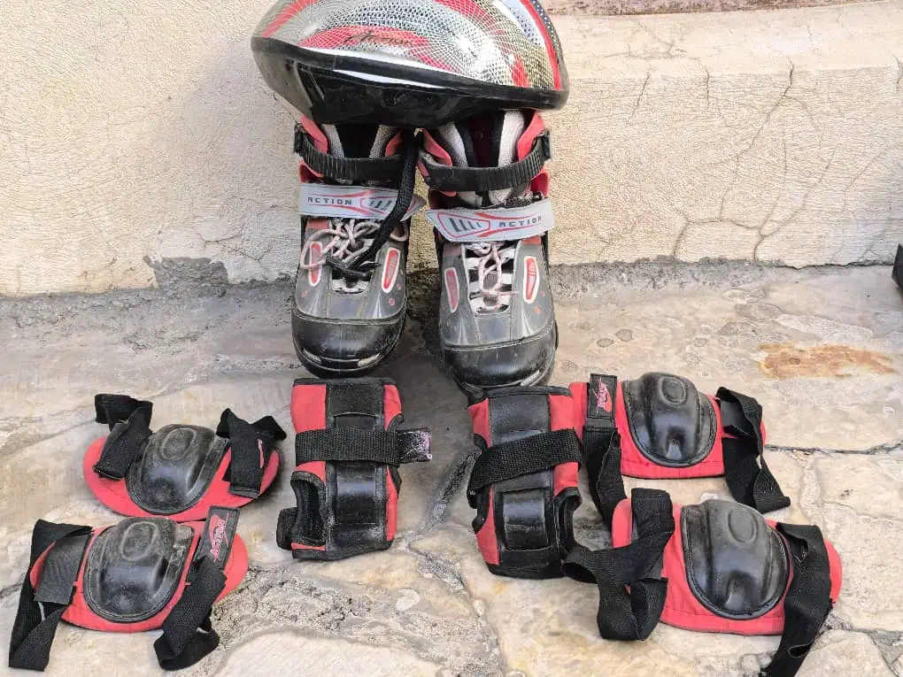 کفش اسکیت|دوچرخه، اسکیت، اسکوتر|خرمآباد, |دیوار