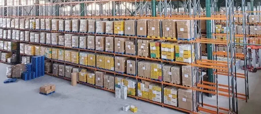 اجاره سوله مواد غذایی و بسته بندی 650 متری|اجارهٔ دفتر صنعتی، کشاورزی، تجاری|جیرفت, |دیوار