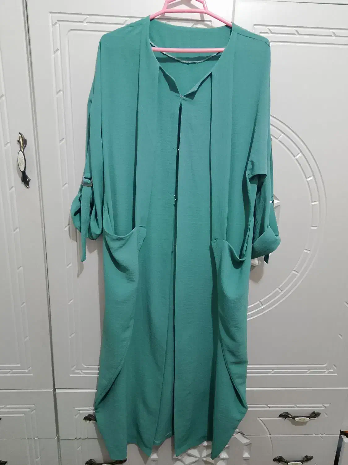 مانتو بلند در حد نو|لباس|بومهن, |دیوار