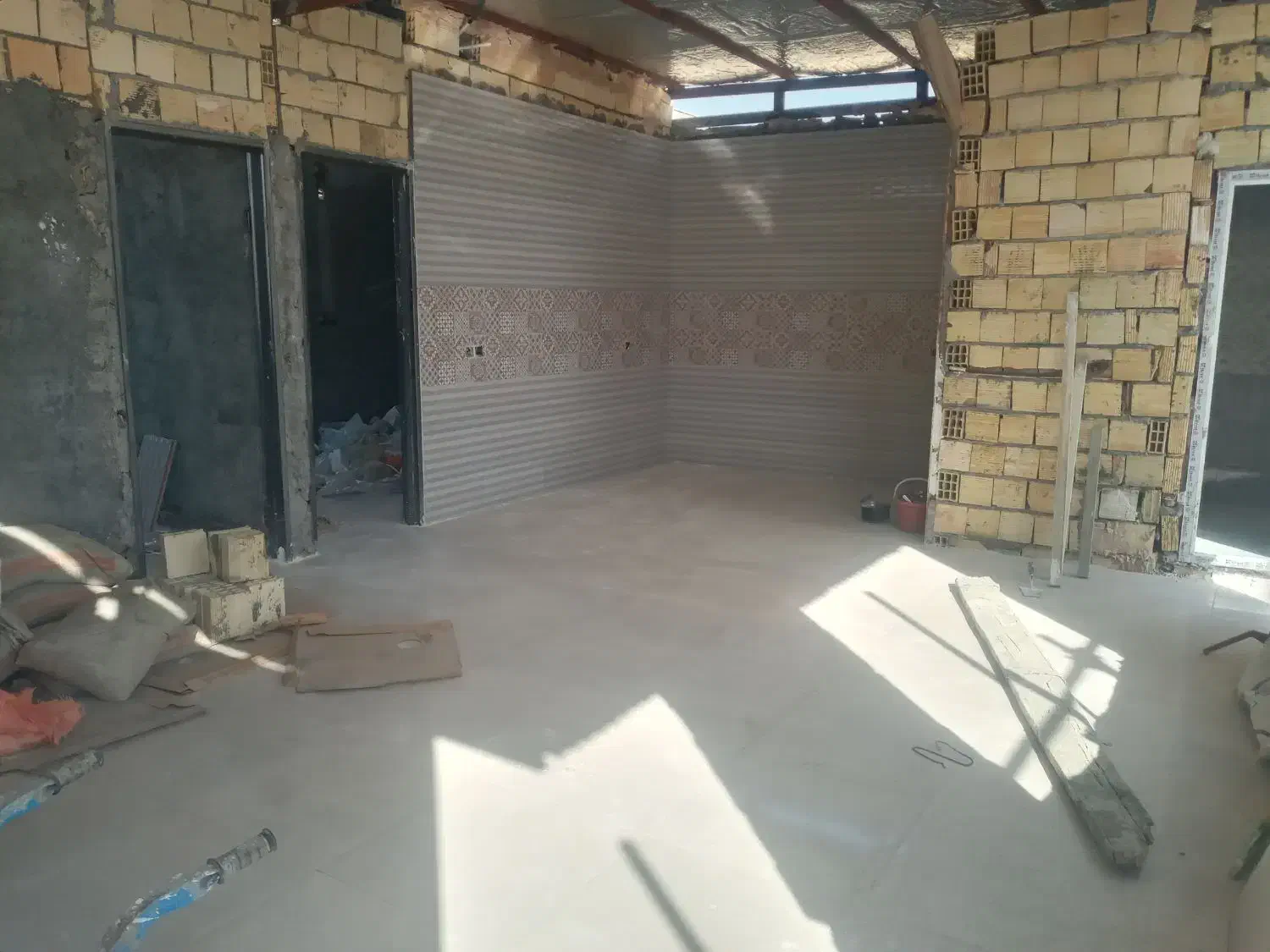 استا بنا صفرتاصد سقف سبک بتن بامصالح و چکی|خدمات پیشه و مهارت|بندرعباس, |دیوار