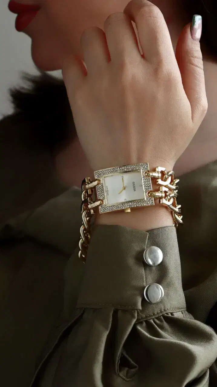 ساعت Guess بند کارتیر دو ردیفه دور نگین ژاپنی|ساعت|اصفهان, گلزار|دیوار