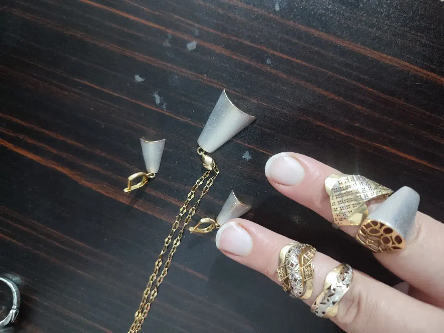 طلا 2درصد بالا تابلو|جواهرات|قوچان, |دیوار