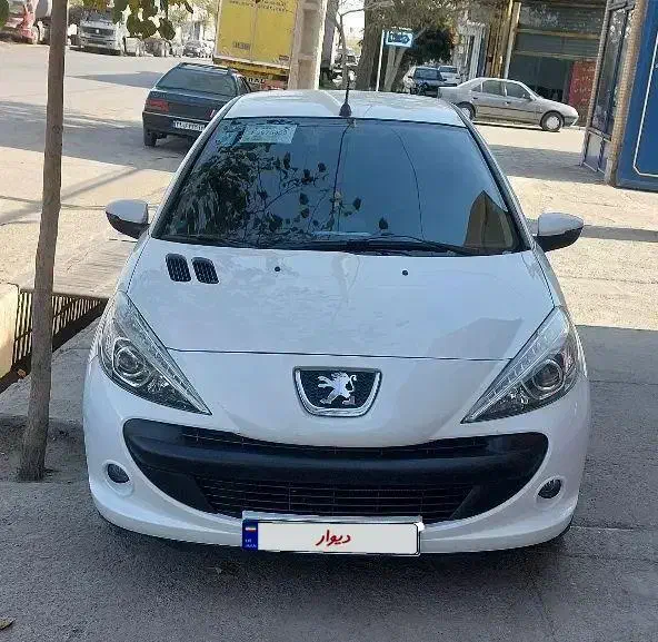 ۲۰۷ سقف فلز مدل ۴۰۲ فرمان برقی|خودرو سواری و وانت|مشهد, رباط طرق|دیوار