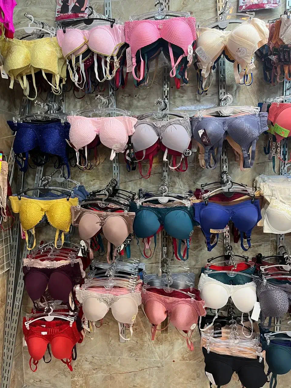 لباس زیر  (سوتین) ۲تا بخر ۳ تا ببر|لباس|سهند, |دیوار