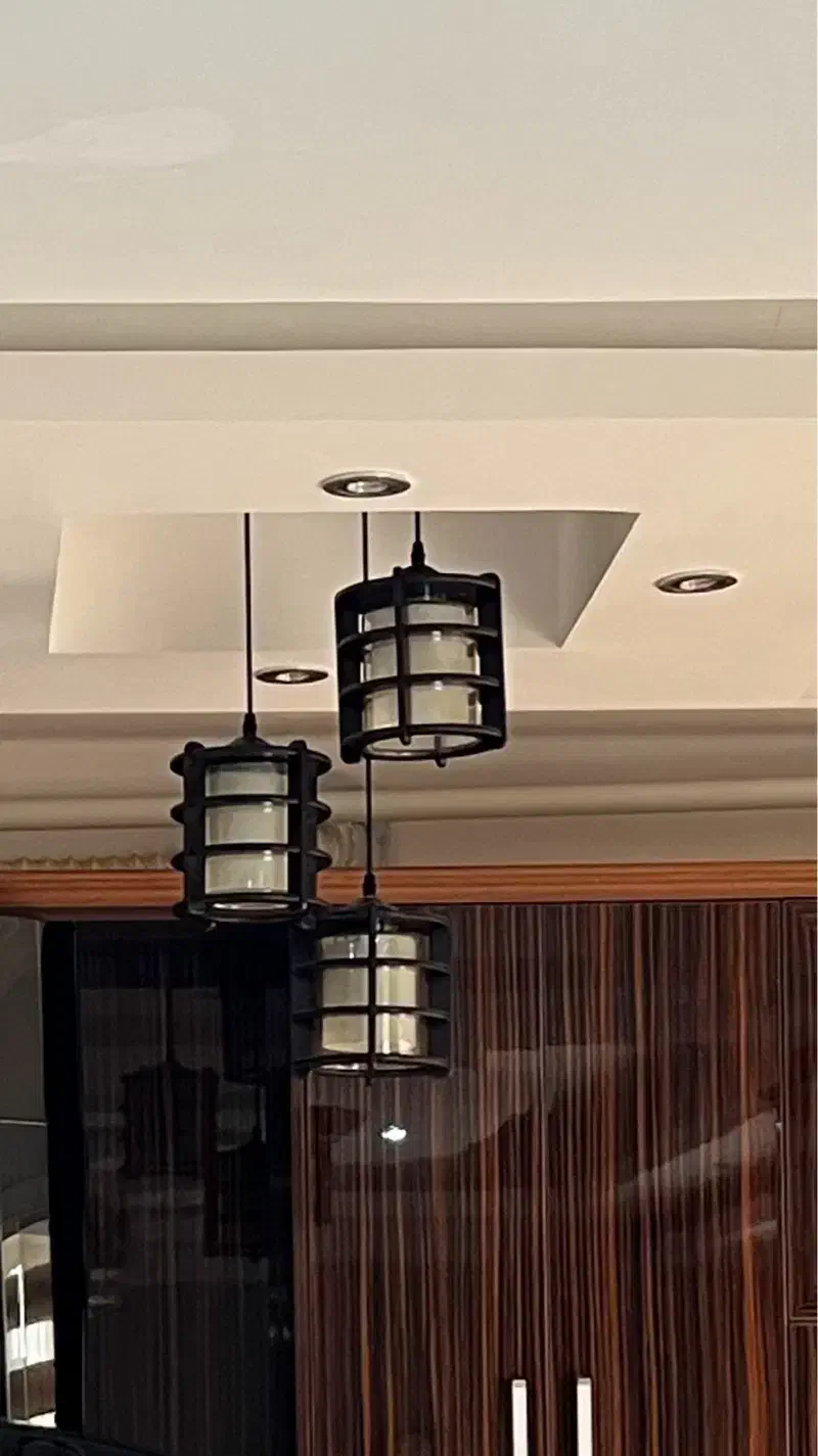 لوستر سه تیکه|لوستر و چراغ آویز|رشت, گلسار|دیوار